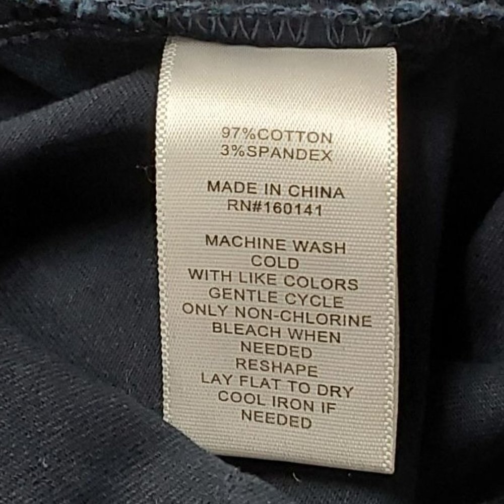 Utilitarian Short | Redy | 4 - Picture 10 of 13